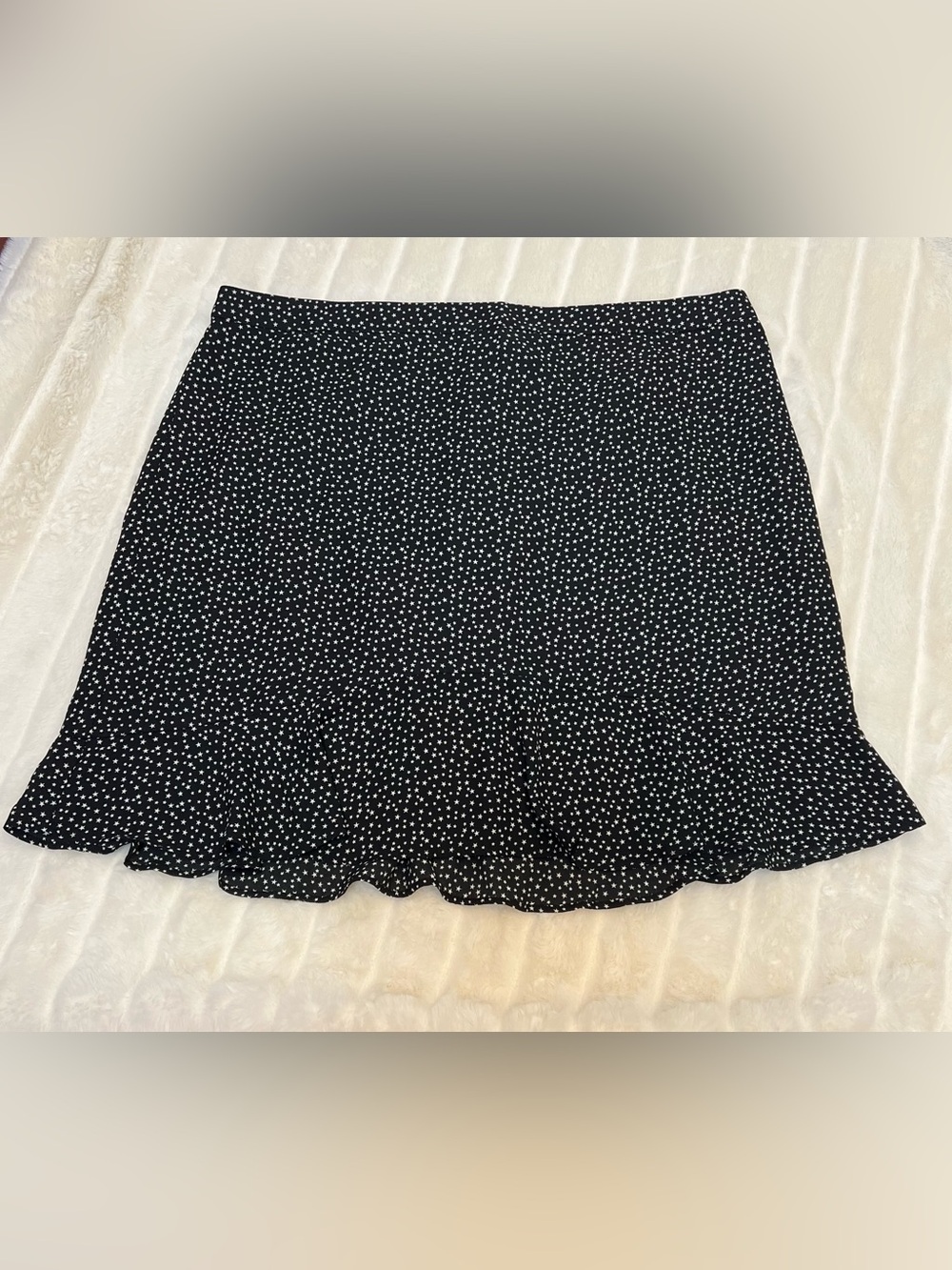 J. Crew Women's Size 16 Black White Stars Flowy Skirt Lined Ruffle Hem Preppy